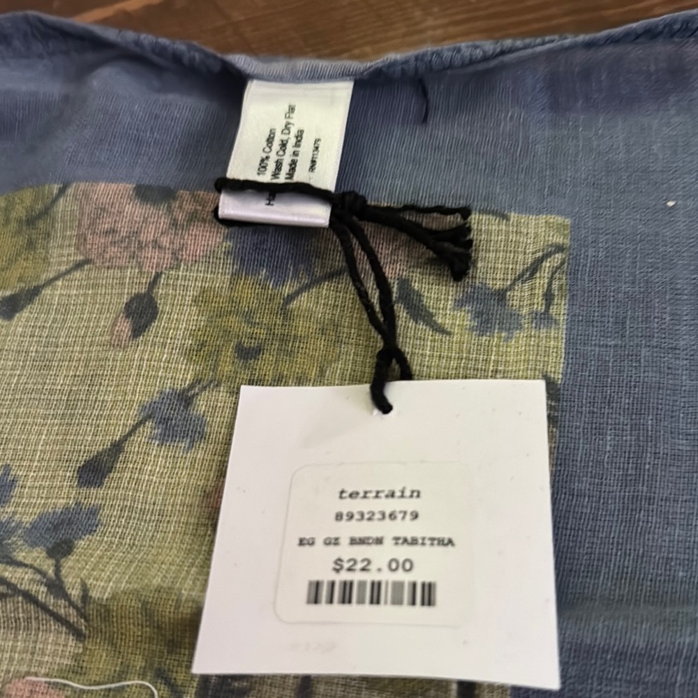Floral Patterned Scarf - Picture 2 of 2